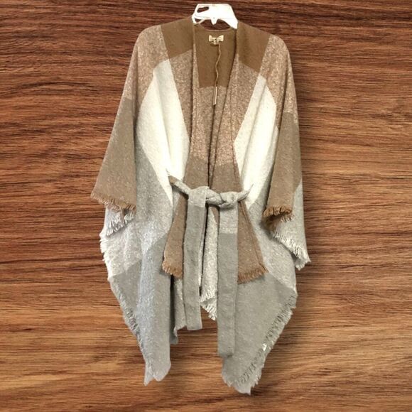 World Market Windowpane Turtleneck Boucle Poncho in Tan/Gray/White NWT OS - Picture 1 of 8